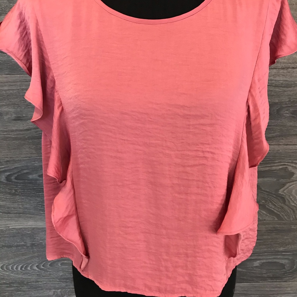 Rose Ruffled Top - Picture 3 of 3